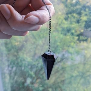 Handmade Garnet pendulum 🔮✨